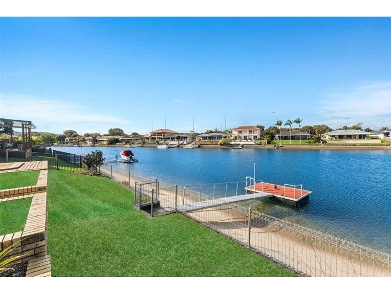 19 Dogwood Drive, Palm Beach QLD 4221