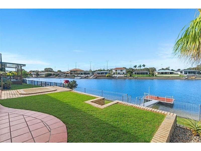 19 Dogwood Drive, Palm Beach QLD 4221