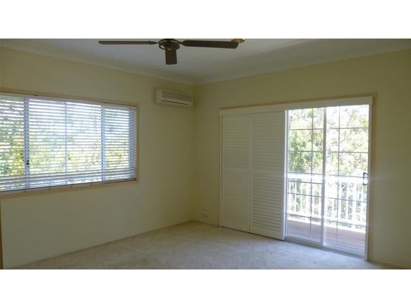 7 Rottnest Court, Elanora QLD 4221