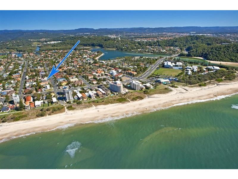 24 Twenty Seventh Avenue, Palm Beach QLD 4221