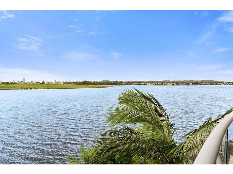 21/255 Varsity Parade, Varsity Lakes QLD 4227