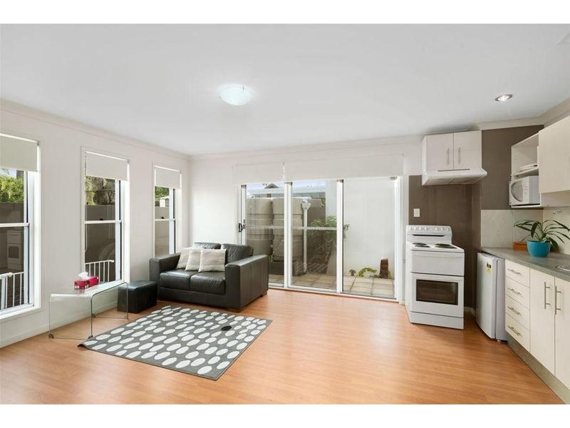 1/1254 Gold Coast Highway, Palm Beach QLD 4221