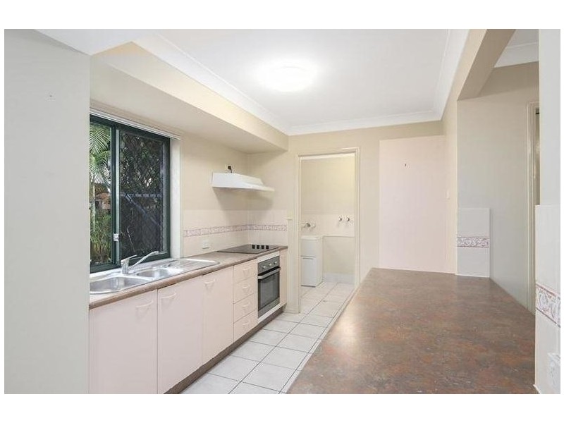 5/3 Karri Court, Burleigh Heads QLD 4220