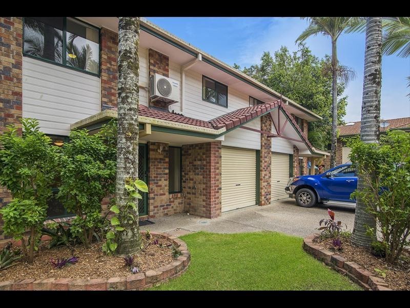 5/3 Karri Court, Burleigh Heads QLD 4220
