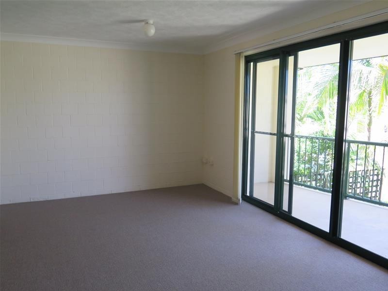 10/1045 Gold Coast Highway, Palm Beach QLD 4221