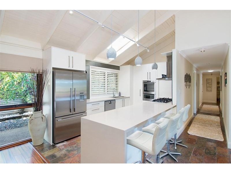 7 Pinecone Court, Elanora QLD 4221