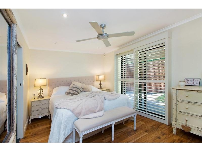 7 Pinecone Court, Elanora QLD 4221