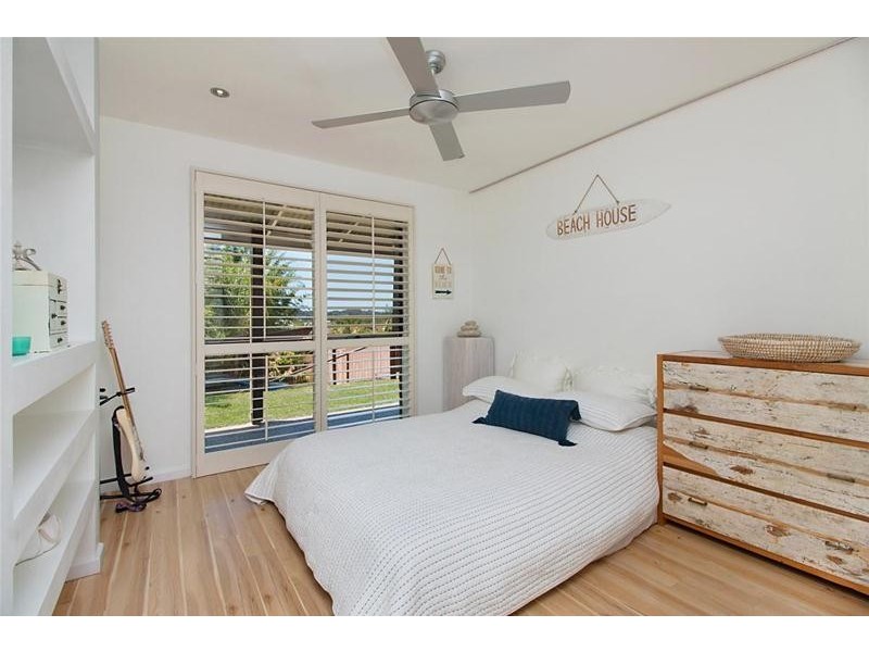 7 Pinecone Court, Elanora QLD 4221