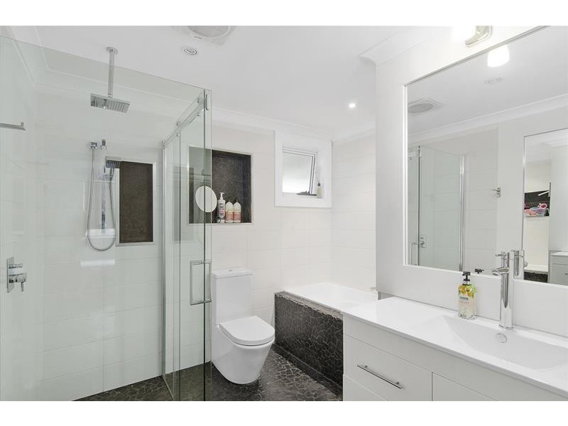 91 Fifth Avenue, Palm Beach QLD 4221