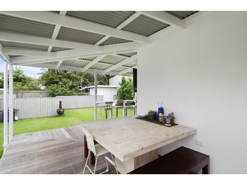 91 Fifth Avenue, Palm Beach QLD 4221