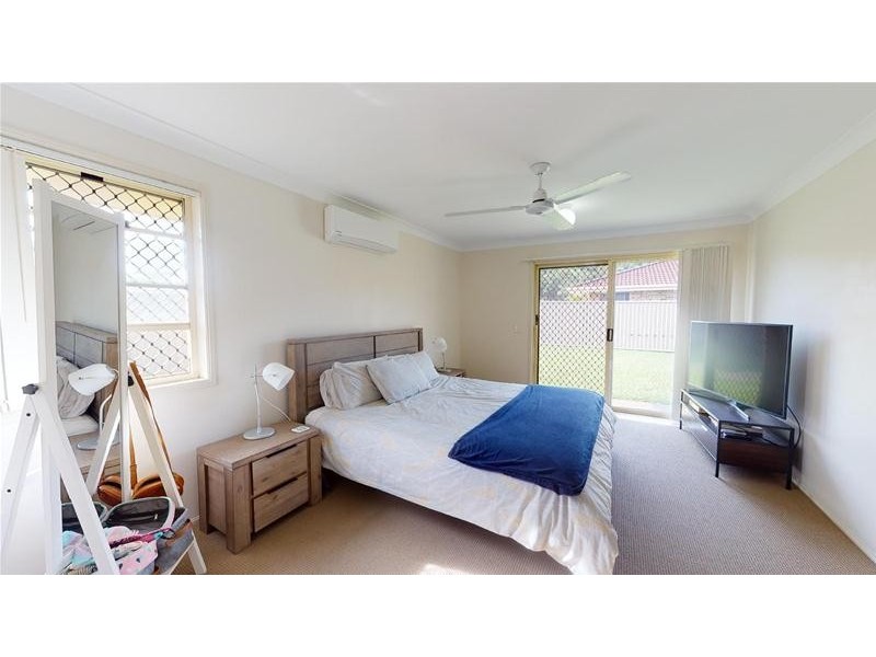 4 Chippendale Crescent, Currumbin Waters QLD 4223