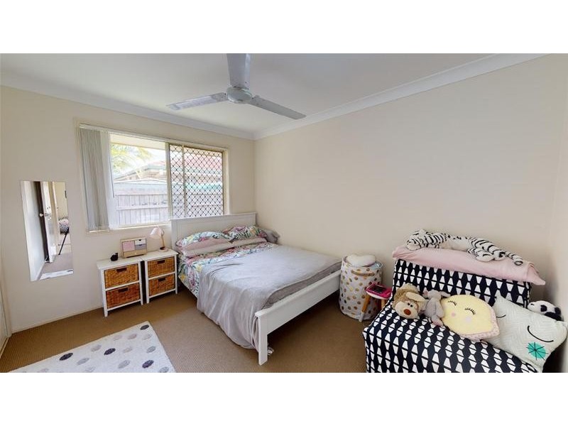 4 Chippendale Crescent, Currumbin Waters QLD 4223