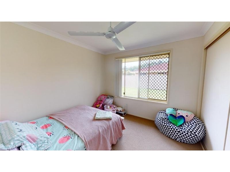 4 Chippendale Crescent, Currumbin Waters QLD 4223
