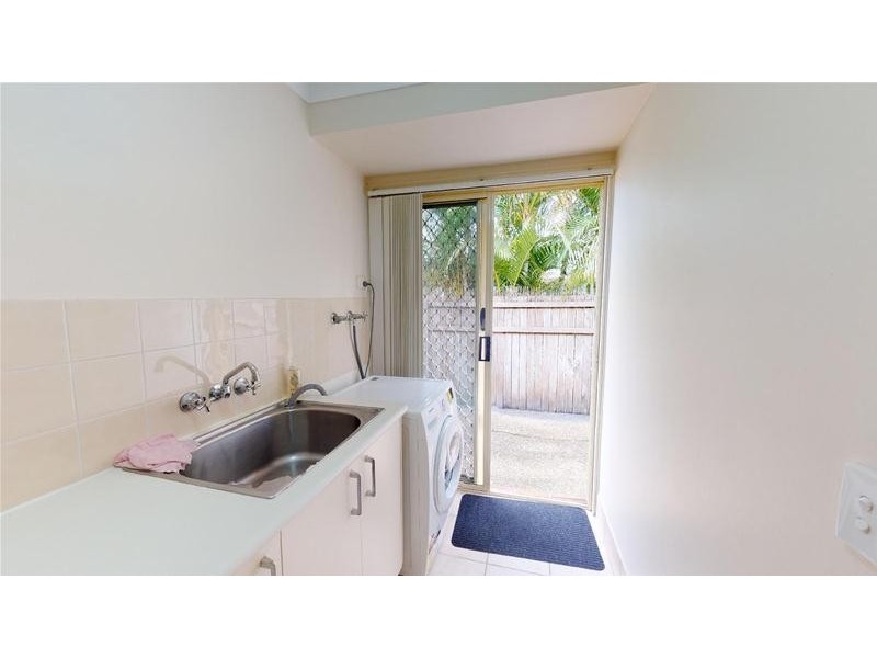 4 Chippendale Crescent, Currumbin Waters QLD 4223