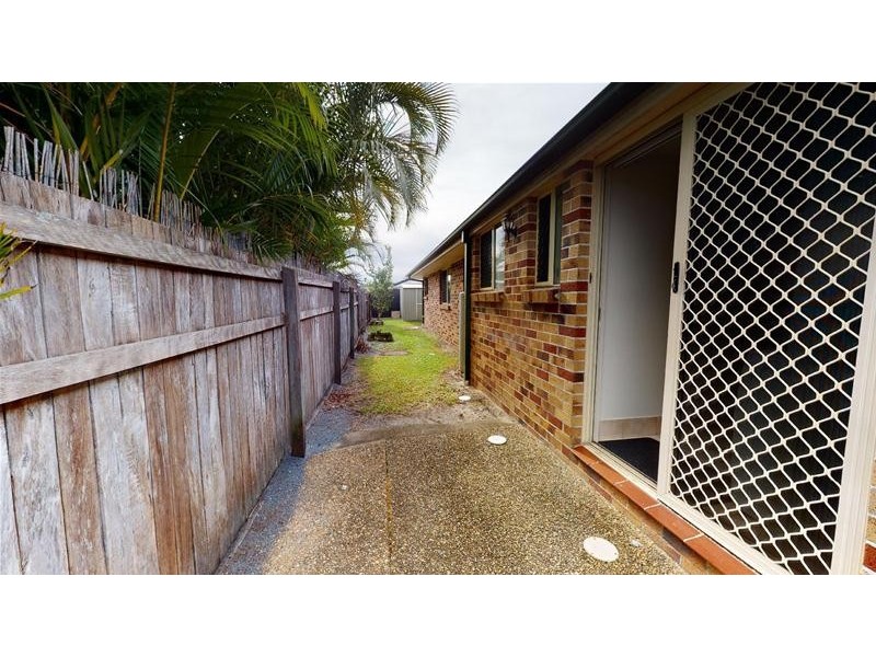 4 Chippendale Crescent, Currumbin Waters QLD 4223