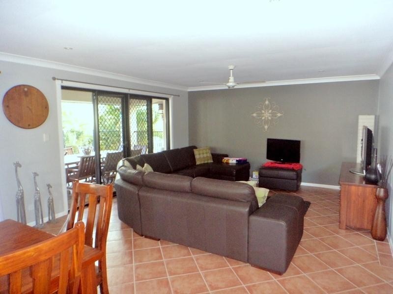 15 Wollemi Court, Reedy Creek QLD 4227