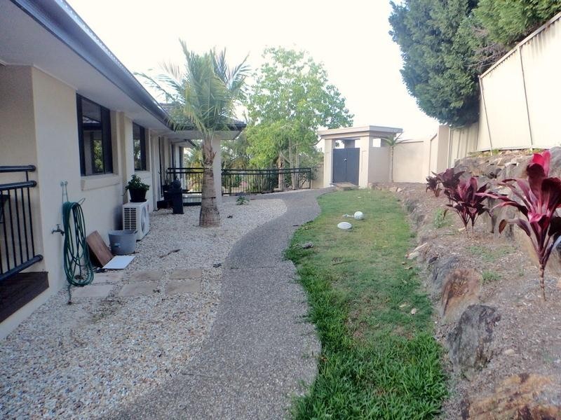 15 Wollemi Court, Reedy Creek QLD 4227