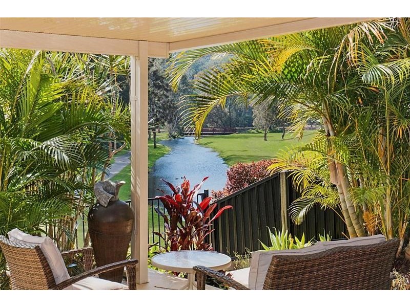 18 Silver Glade Drive, Elanora QLD 4221