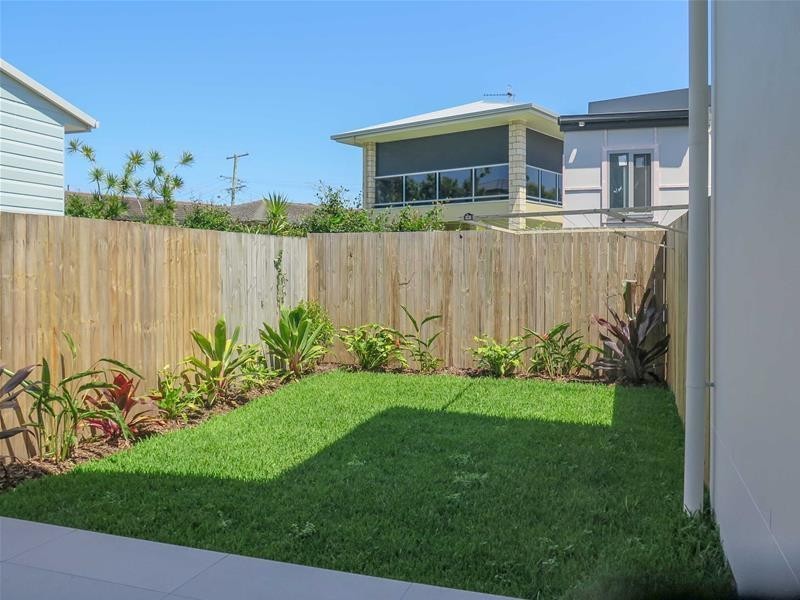 1/10 Molucca Avenue, Palm Beach QLD 4221