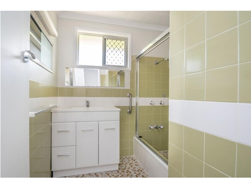 19 Denawen Street, Palm Beach QLD 4221