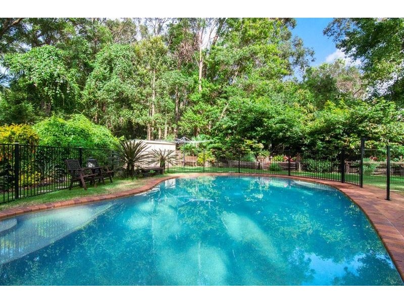 16 Evergreen Drive, Elanora QLD 4221