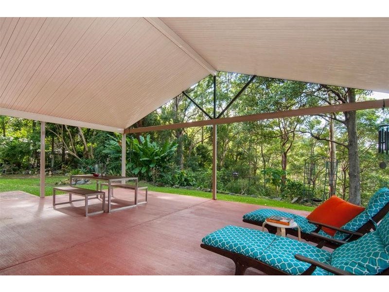 16 Evergreen Drive, Elanora QLD 4221