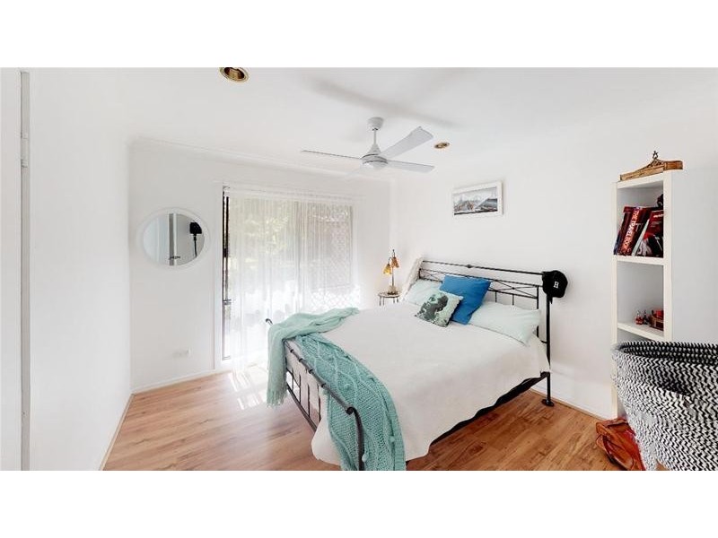 16 Evergreen Drive, Elanora QLD 4221