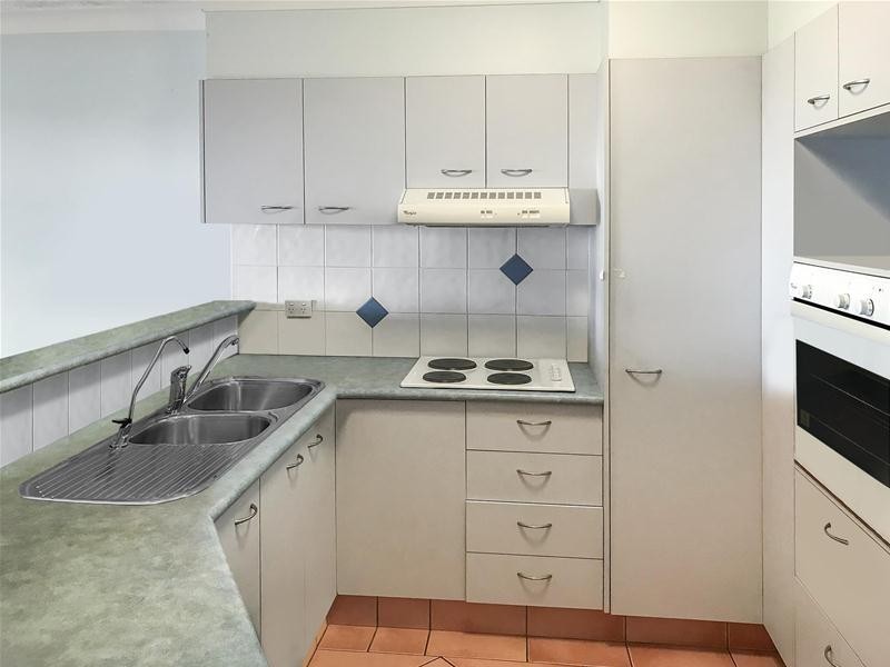 11/1266 Gold Coast Highway, Palm Beach QLD 4221