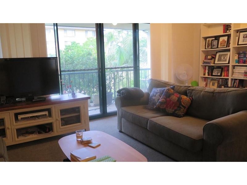 8/1045 Gold Coast Highway, Palm Beach QLD 4221