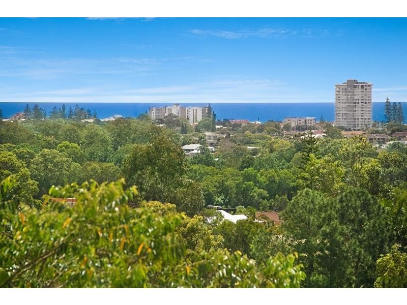 141 K P McGrath Drive, Elanora QLD 4221