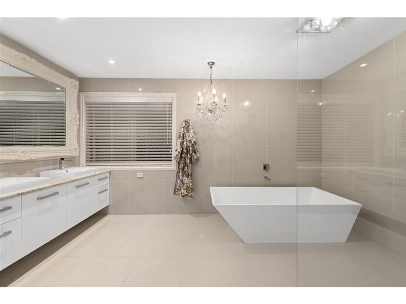 48 Skyline Terrace, Burleigh Heads QLD 4220