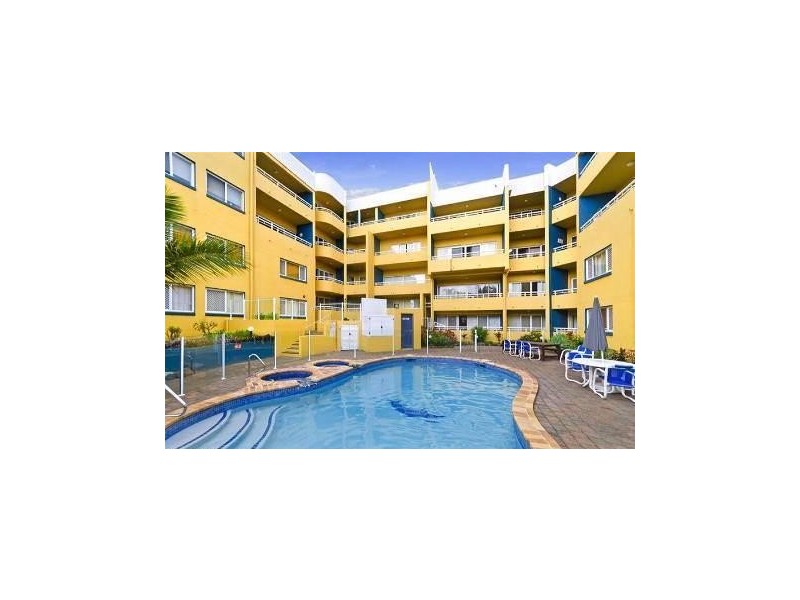 21/14 Jefferson Lane, Palm Beach QLD 4221