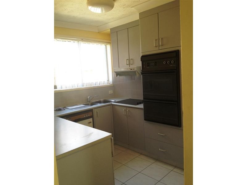 21/14 Jefferson Lane, Palm Beach QLD 4221