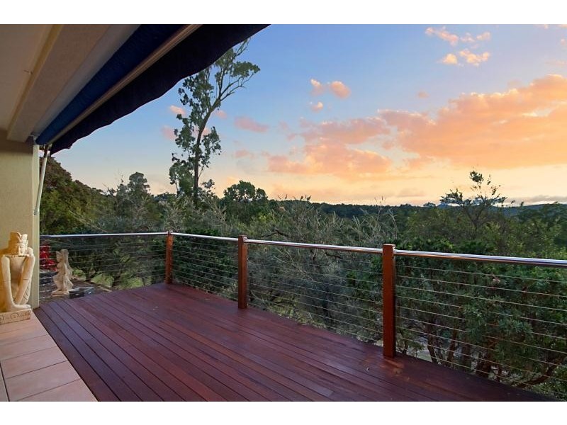 9 Gracilis Court, Elanora QLD 4221