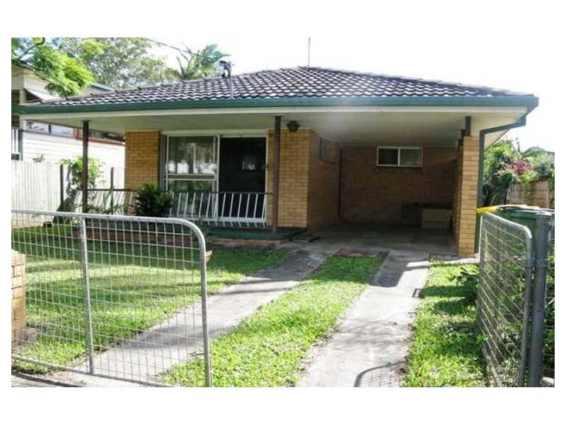 81 Third Avenue, Palm Beach QLD 4221