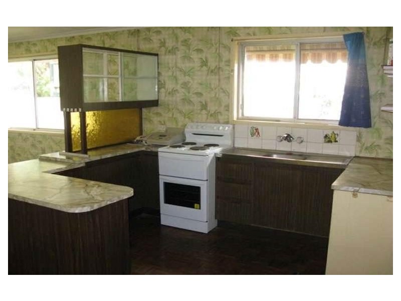 81 Third Avenue, Palm Beach QLD 4221