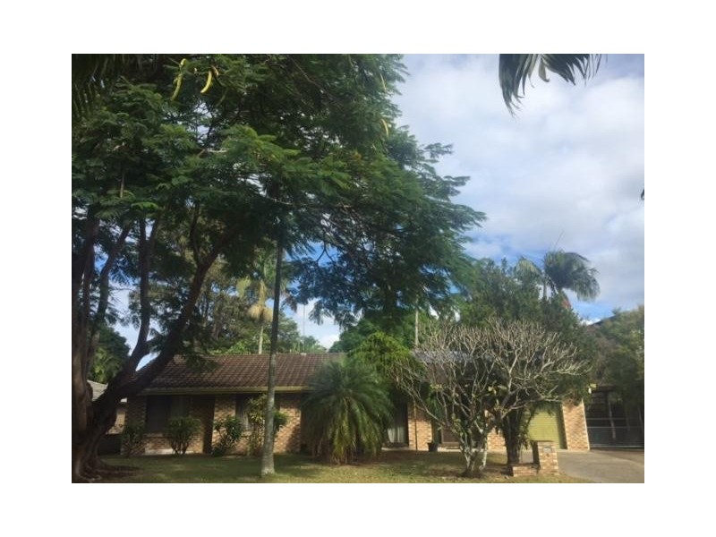 5 Wilpark Crescent, Currumbin Waters QLD 4223