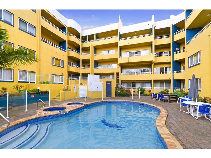 11/14 Jefferson Lane, Palm Beach QLD 4221