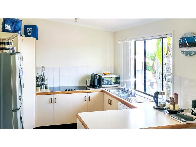 8 Hillier Street, Currumbin Waters QLD 4223