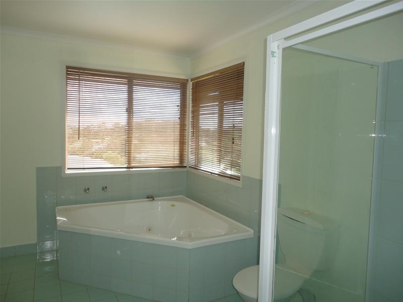 16 Dinjirra Court, Tugun QLD 4224