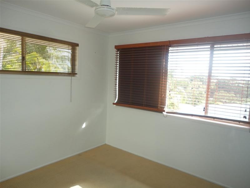 16 Dinjirra Court, Tugun QLD 4224