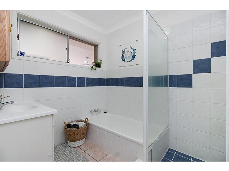 82 Twenty Fifth Avenue, Palm Beach QLD 4221