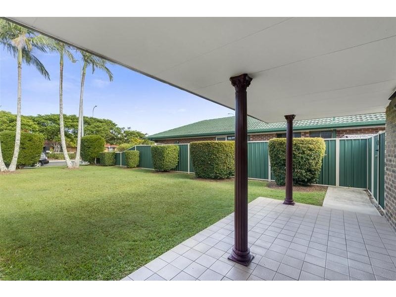 79 K P McGrath Drive, Elanora QLD 4221