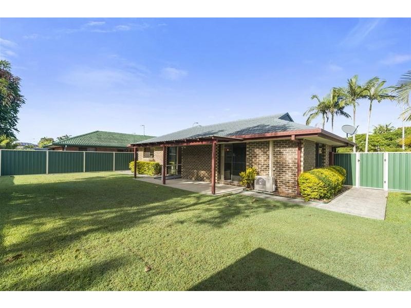 79 K P McGrath Drive, Elanora QLD 4221