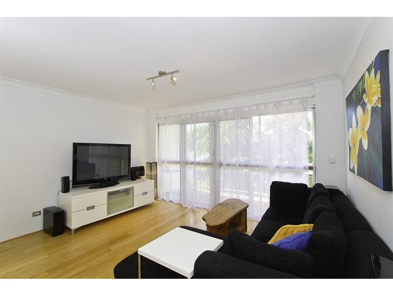 7/54 Sarawak Avenue, Palm Beach QLD 4221