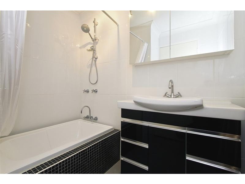 7/54 Sarawak Avenue, Palm Beach QLD 4221