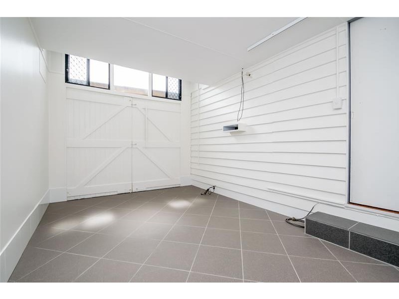 210 Cypress Terrace, Palm Beach QLD 4221