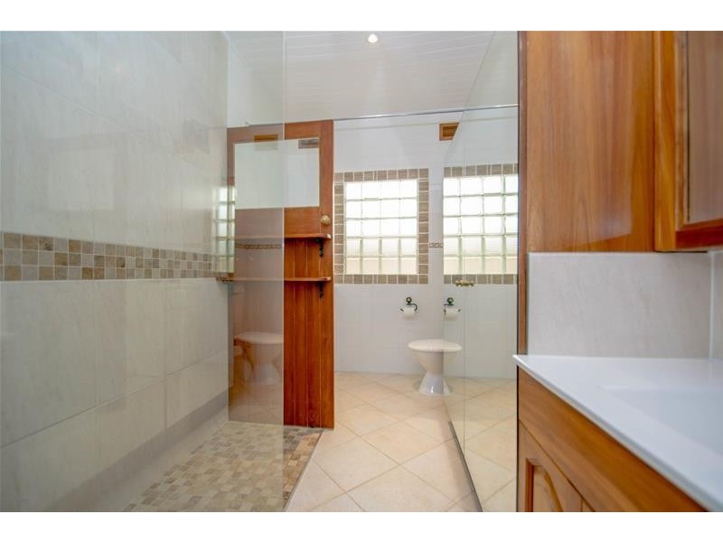 210 Cypress Terrace, Palm Beach QLD 4221