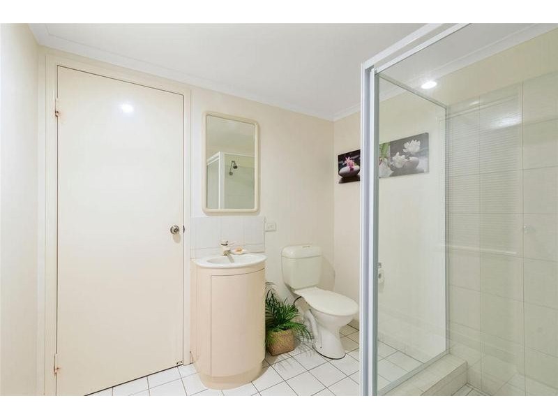 24 Bronzewing Close, Elanora QLD 4221