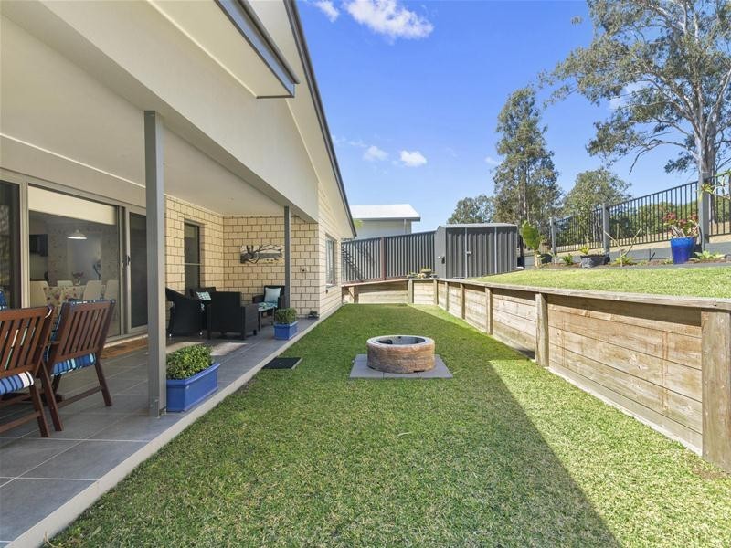 8 Hidden Cove, Tallebudgera QLD 4228